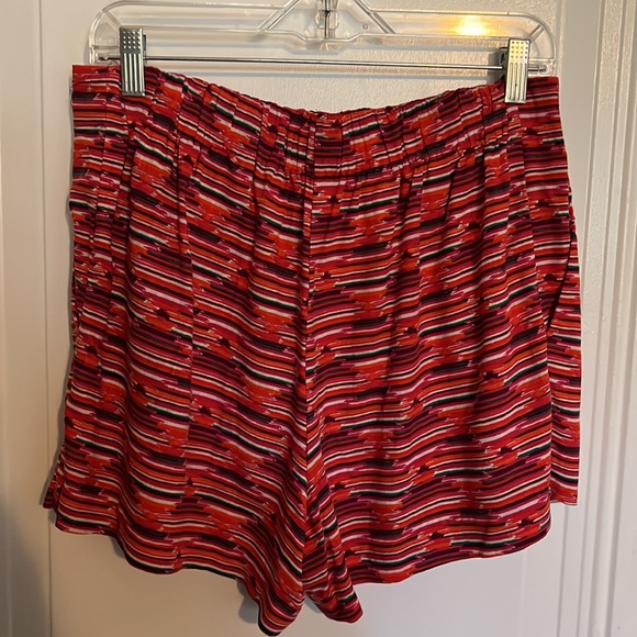 LOFT IKAT Print Short - Picture 2 of 10